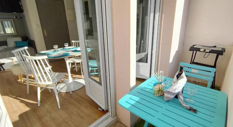 Apartment with 1 room for 4 persons — photo 4