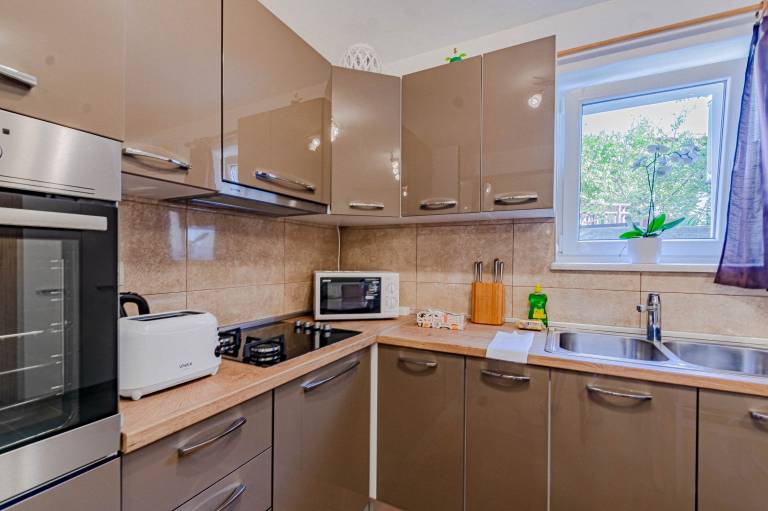 S2 - modern studio, just 50m from the beach — photo 4