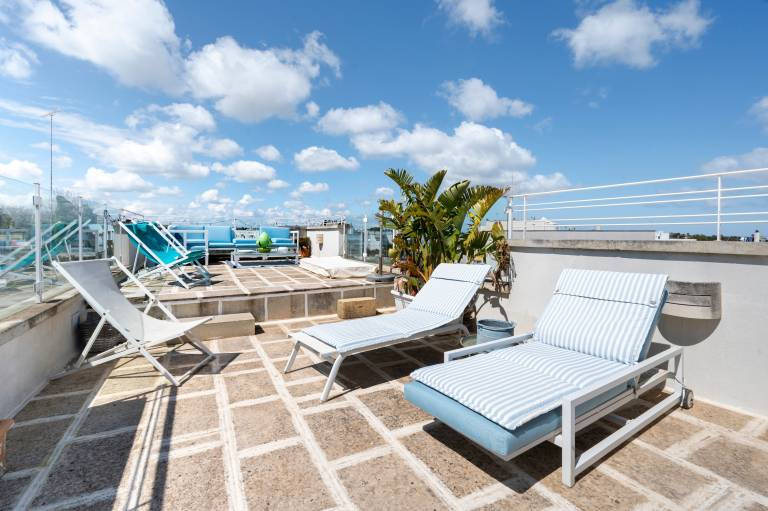 Fully equipped pleasant vacation home with patio, BBQ & fast internet | Sea view | Beach nearby | Pets are welcome — photo 2