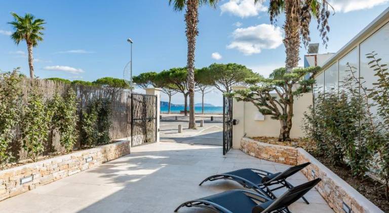 Nice holiday apartment | Beach nearby | Dogs allowed in La Ciotat