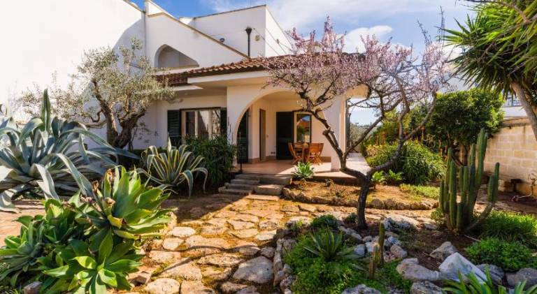 Vacation home with garden | Pets are welcome in Nardò