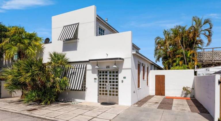 Charming vacation home with pool | Near Southernmost Point | Close to the beach | Pet-friendly in Key West, FL