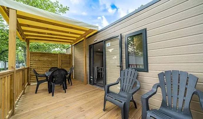 Mobile home with garden, pool & grill | Close to the beach | Dogs allowed — photo 3