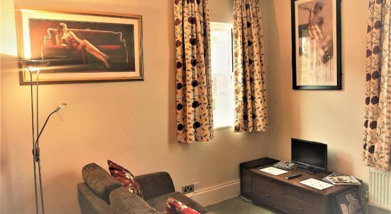 Telford House — photo 3
