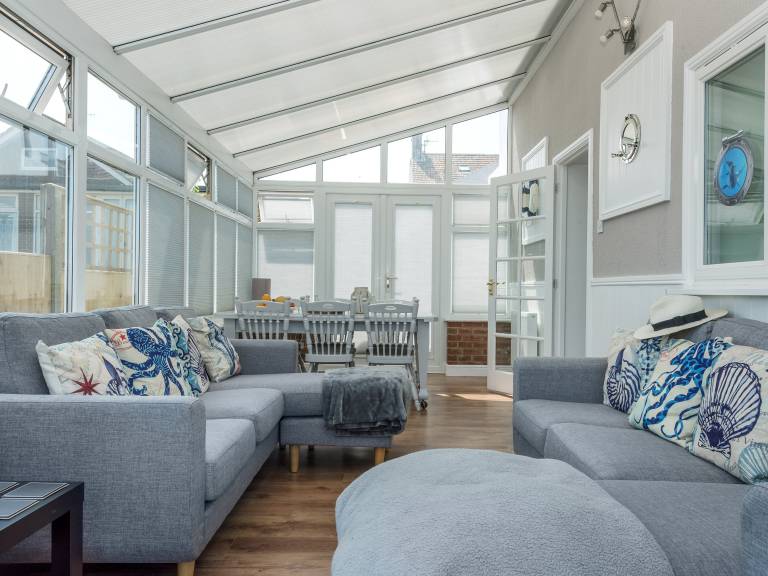 Children-friendly cottage with barbeque & yard | Beach view | Next to the beach | Pets are welcome — photo 5