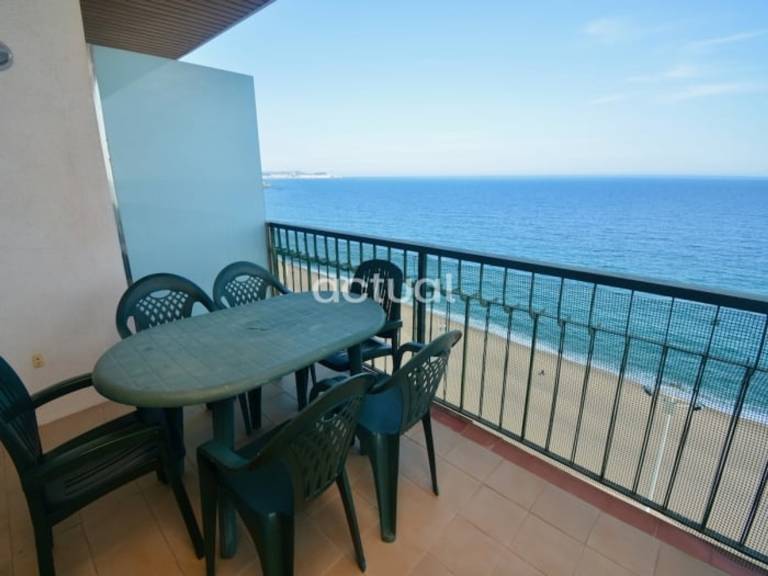 Apartment | Beach nearby | Dogs allowed in Castell-Platja d'Aro