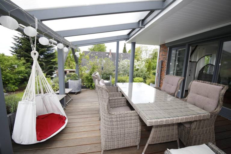 Fully equipped pleasant vacation home with terrace | Pets are welcome — photo 2