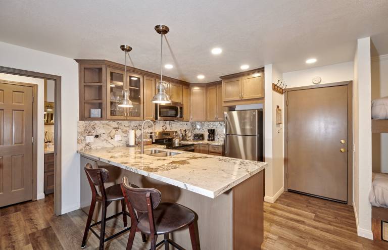 Condo with sauna | Next to the ski | Pets are welcome — photo 4