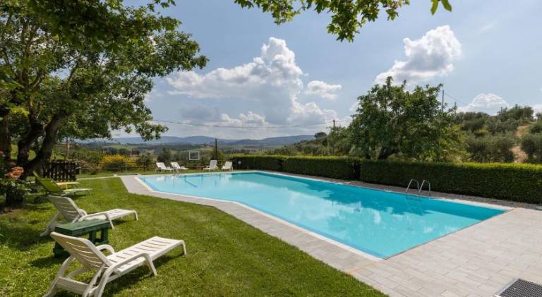 Pleasant farm with terrace, yard & pool | Pets are welcome — photo 3