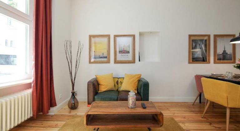 Rental apartment with 2 rooms for 4 persons in Berlin