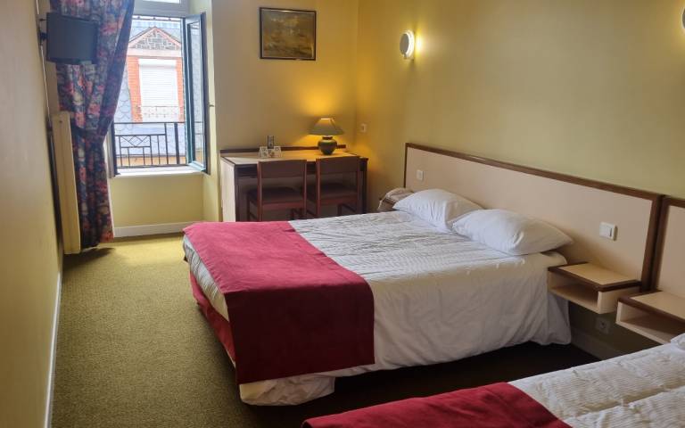 Logis Hotel du Midi — photo 2