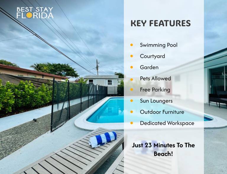 Tropical Villa King Bed Pool Top Location