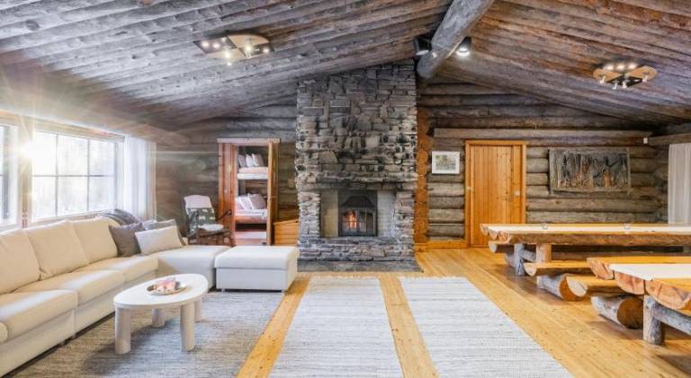 Villa with hot tub | Pets allowed in Rovaniemi
