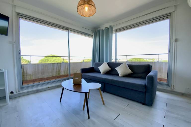 Family-friendly studio | Sea view | Beach nearby | Pet-friendly in Nîmes