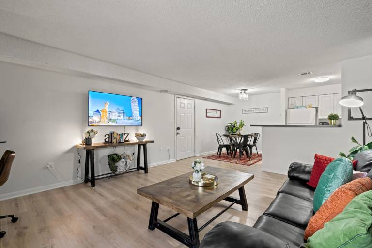 Wonderful condo with pool | Pets are welcome — photo 5