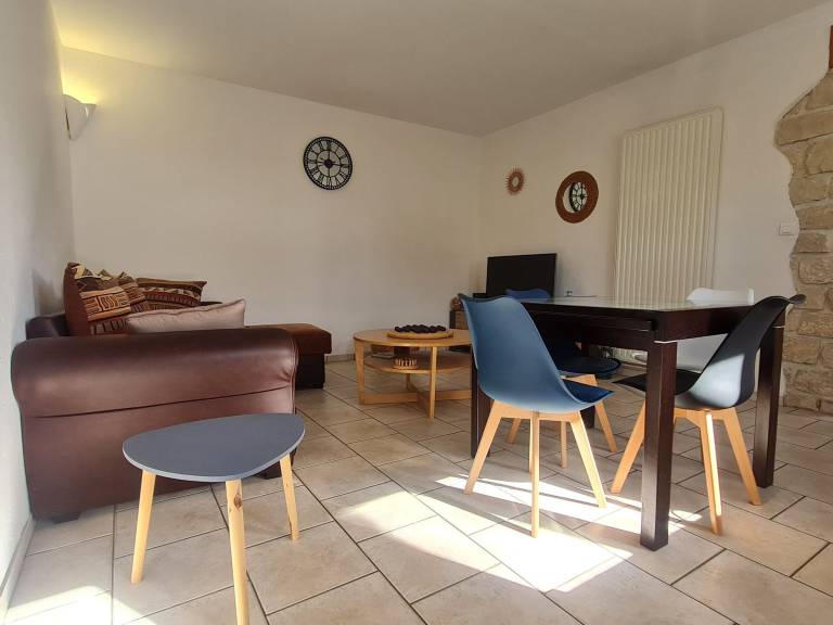 Holiday apartment with 2 rooms for 4 persons — photo 2