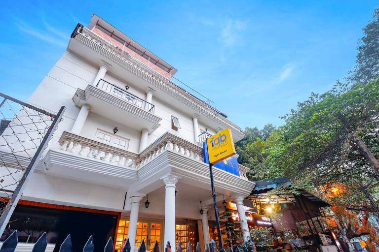 FabHotel Park Inn Indiranagar