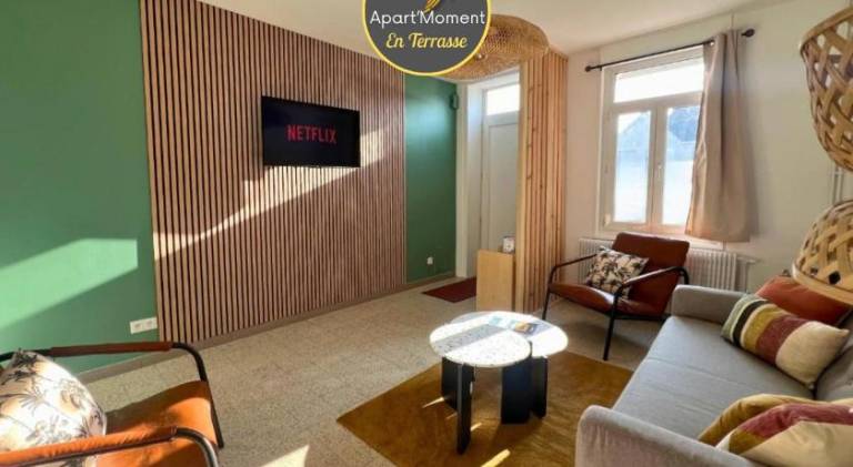 Rental apartment with 2 rooms for 6 persons — photo 2