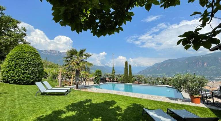 Pension Etschblick B&B in Appiano Sulla Strada del Vino