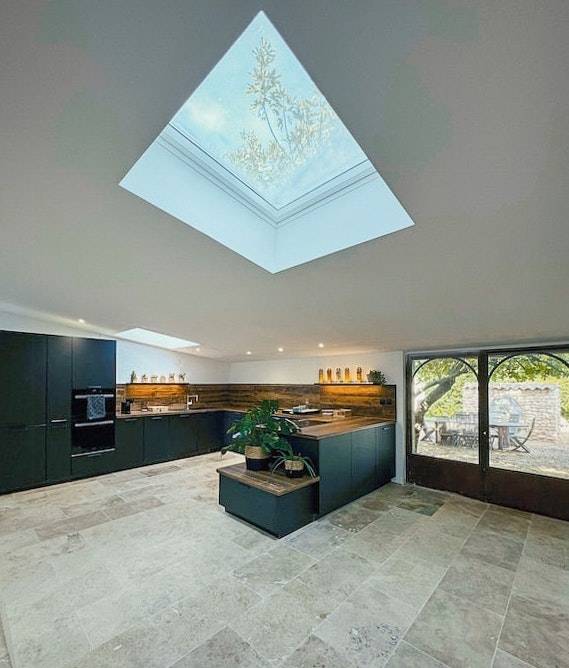 Sumptuous 1704 house with indoor pool in Provence — photo 5