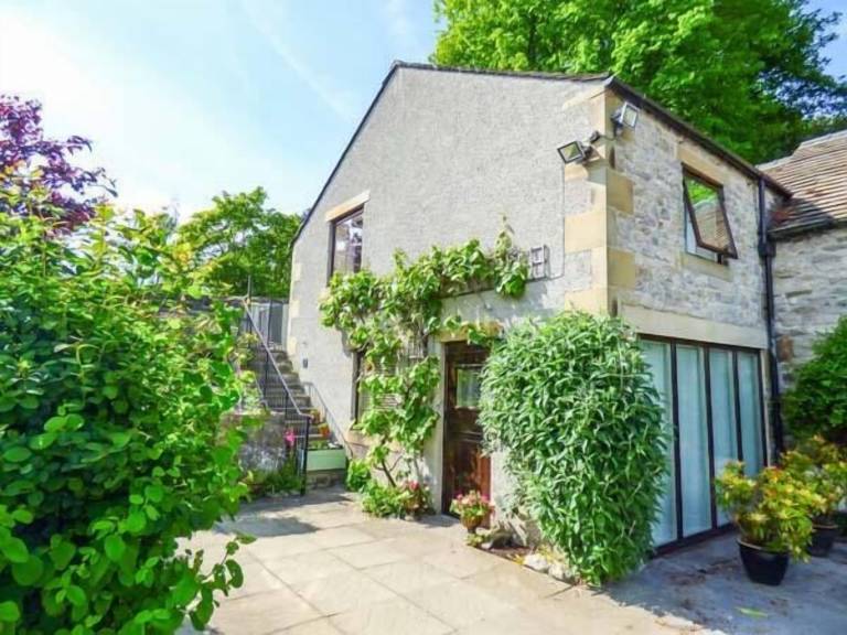 Cottage  Litton
