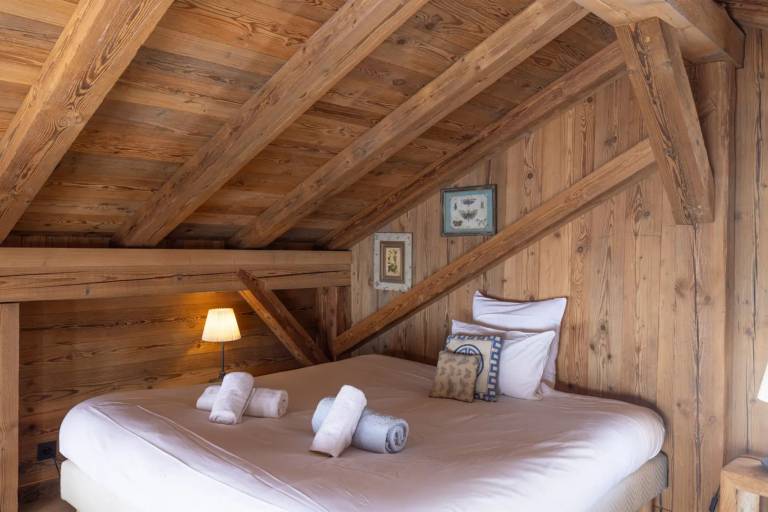 Chalet 'Mazot De Warens' with Mountain View, Private Terrace and Private Garden — photo 2