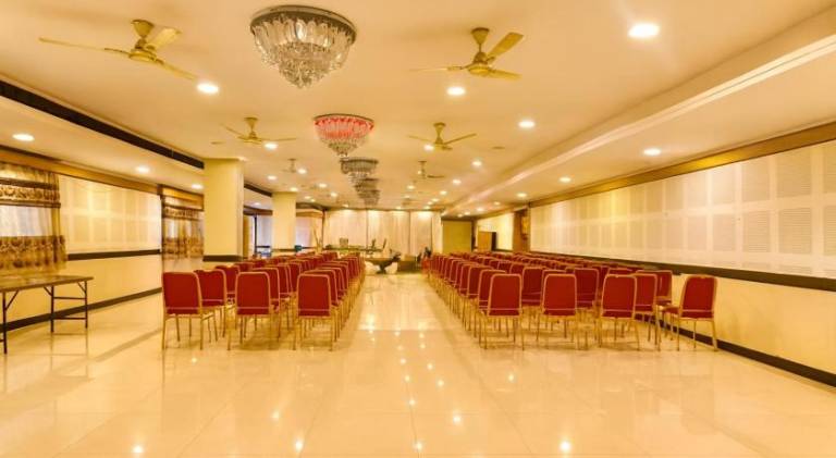 Stayz Royale - Electronic City — photo 5