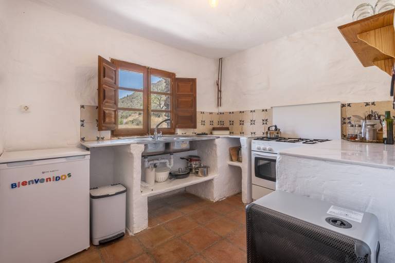 Rental apartment with garden & patio | Mountain view — photo 4