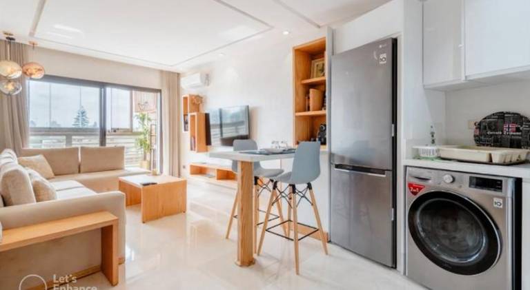 Apartment with hot tub & pool | Pets allowed — photo 2