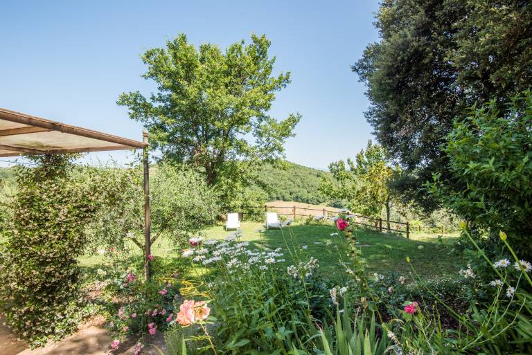 Holiday Apartment "Casa Francesco" with Shared Garden & Wi-Fi — photo 3