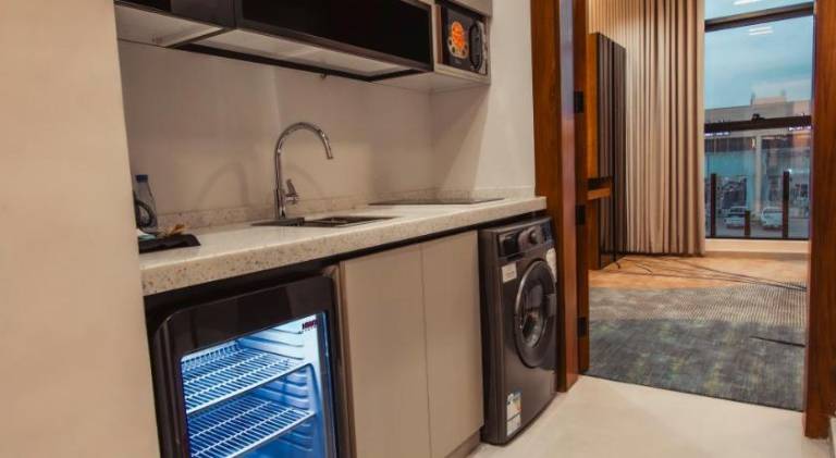 Serviced apartment with 2 rooms for 6 persons — photo 4