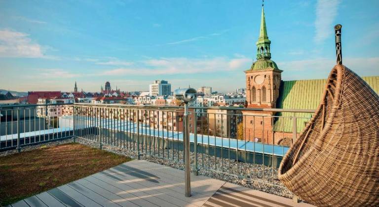 Rental apartment with terrace & garden | Near St Mary’s Church in Gdansk