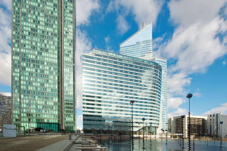 Melia Paris La Defense Hotel in Gennevilliers