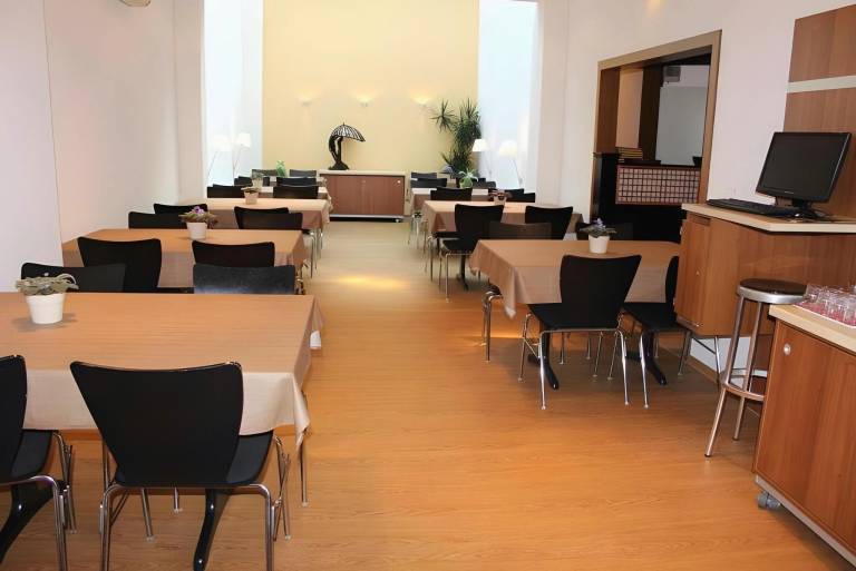 Hotel Muenchner Hof — photo 4