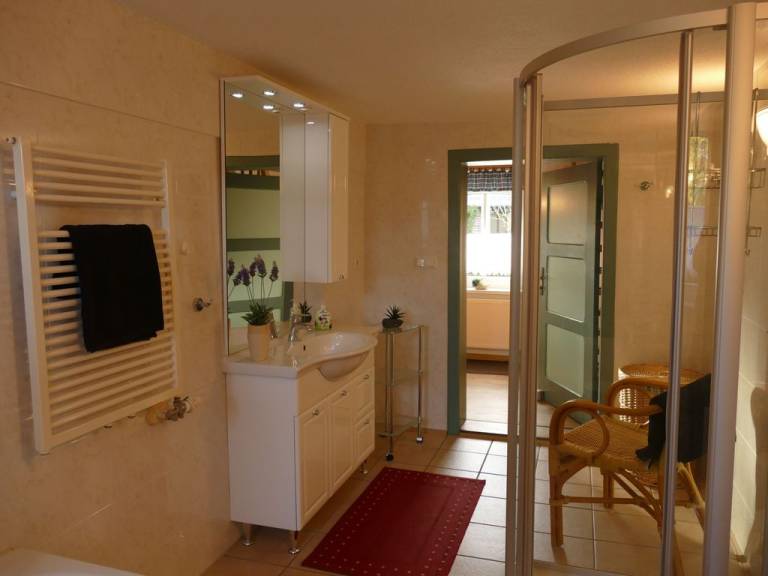 Ferienhaus 4 SR Bad WC