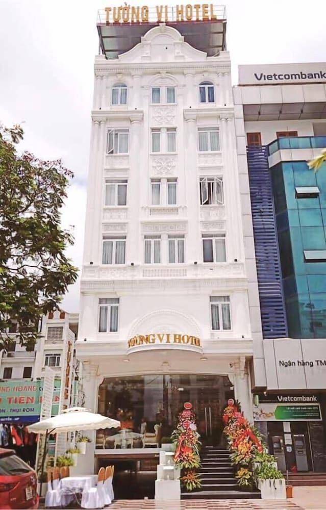 Khach San Tuong VI - le Hong Phong in Hai Phong