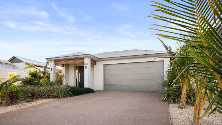 House  Exmouth