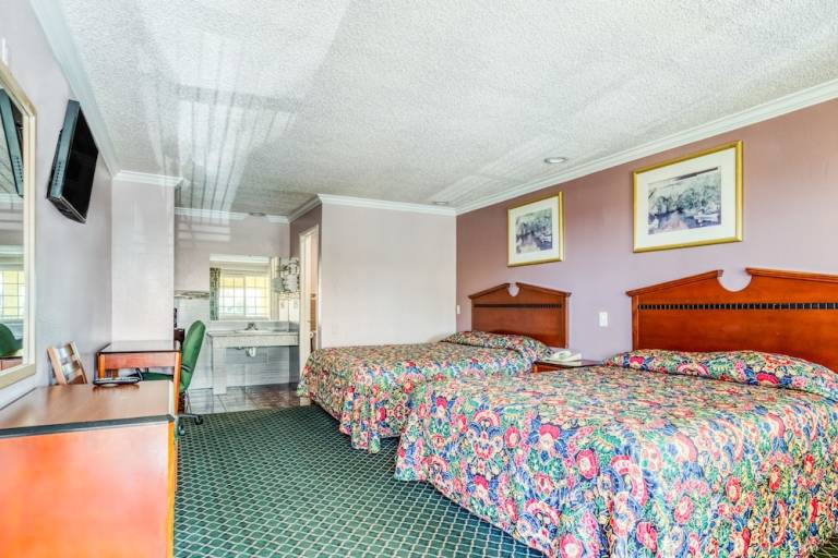 Motel  Whittier