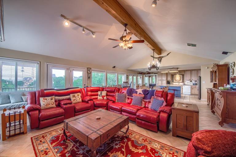 Vacation home with garden | Water view — photo 2