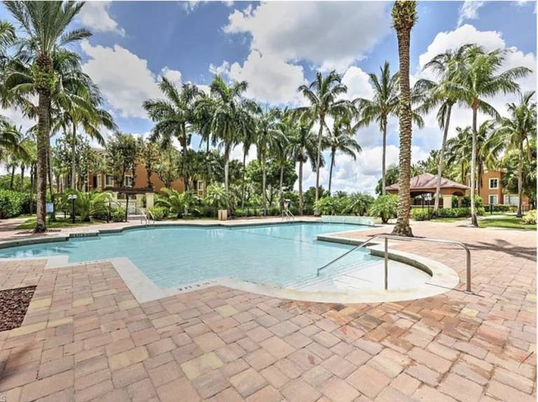 Reserve Getaway this Fall Naples FL