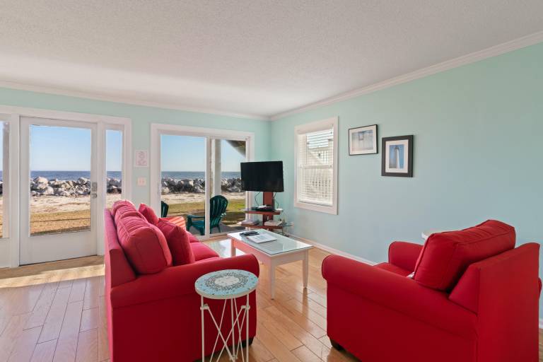 The Seaclusion Too - 300 7th Street — photo 3