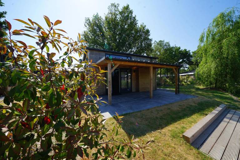 2 bedroom chalet with terrace