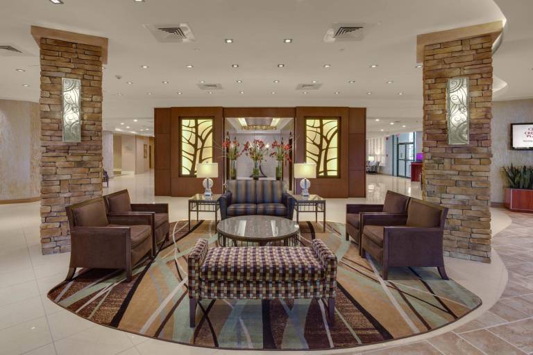 Crowne Plaza Executive Center Baton Rouge By IHG — photo 3