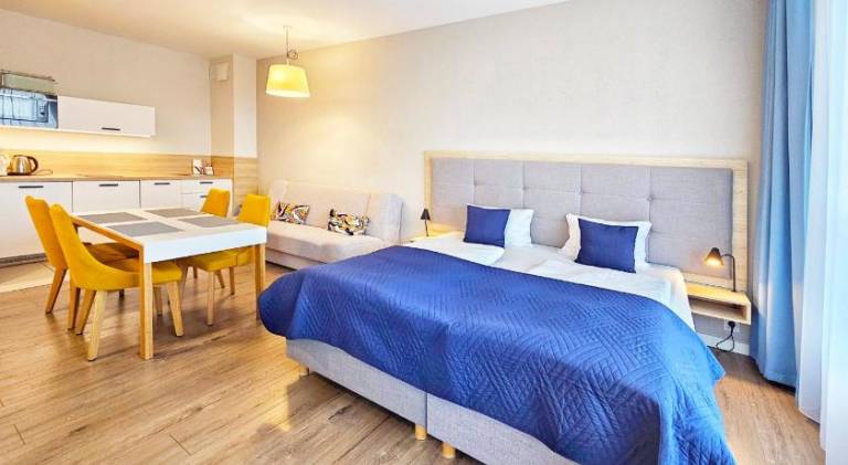 Beautiful holiday apartment with patio & pool | Close to the beach | Pet-friendly in Miedzyzdroje