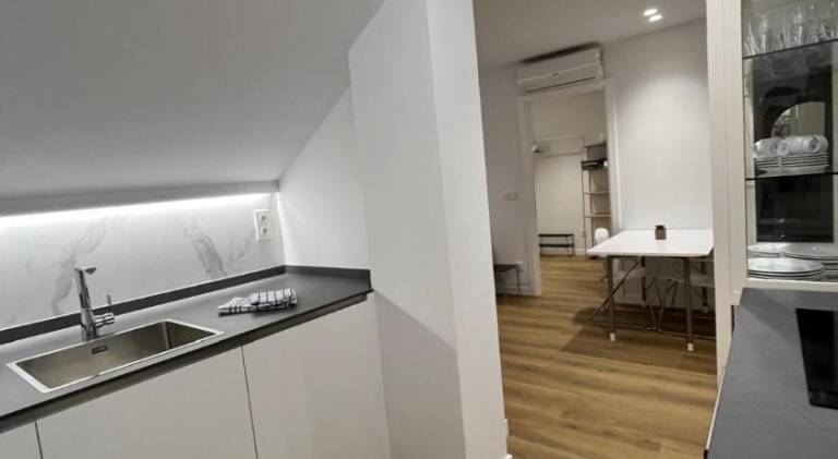 Rental apartment with 3 rooms for 6 persons — photo 3