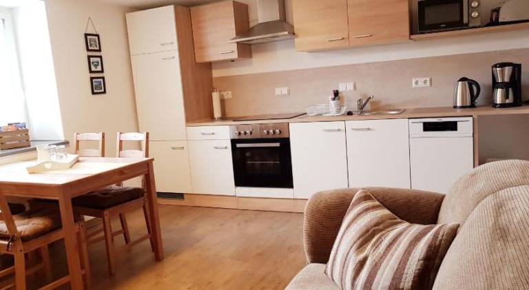 Apartment with 1 room for 6 persons — photo 3