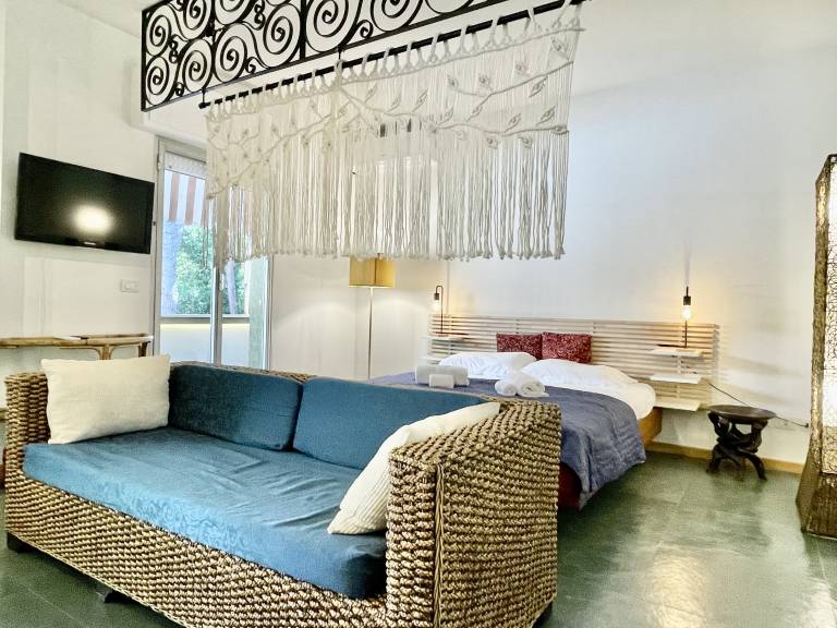 Children-friendly rental apartment with pool | Pets are welcome — photo 3