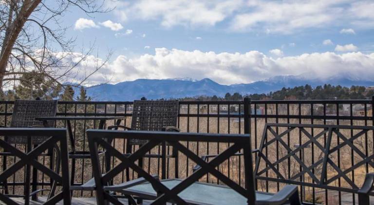 Holiday Inn Express Hotel & Suites Co Springs-Air Force Academy By IHG — photo 5