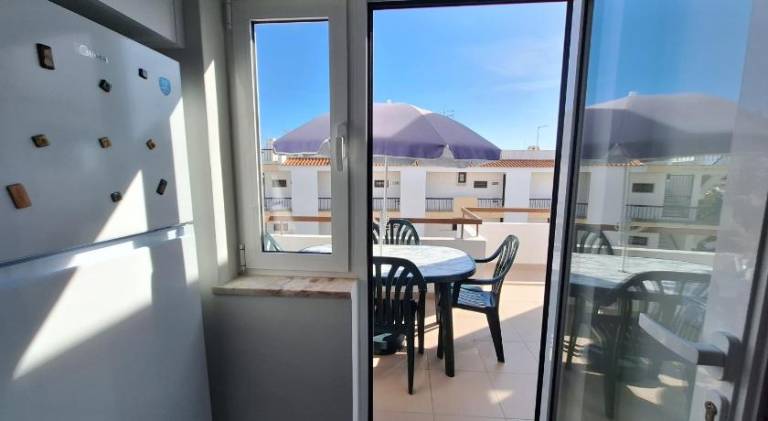 Rental apartment with private pool & yard | Perfect for remote work — photo 4