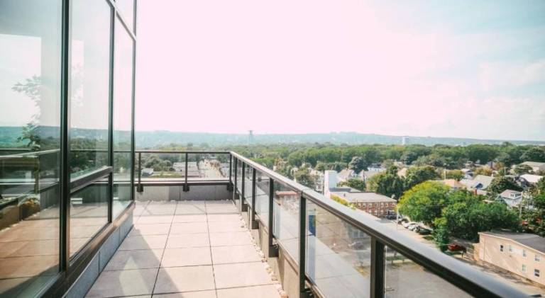 Luxury 2BR Penthouse Apt In Central Halifax — photo 5